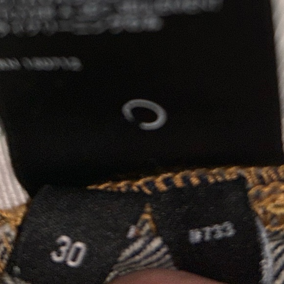 Amiri stack nwot raw denim beautiful 30w 34.5”ins rip rhq - Picture 8 of 15